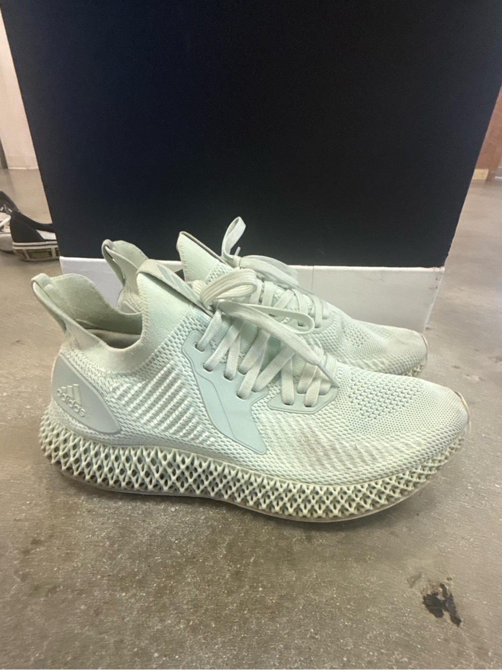 ADIDAS PARLEY x ALPHA EDGE MENS 4D SNEAKERS, SIZE US 11, AERO GREEN